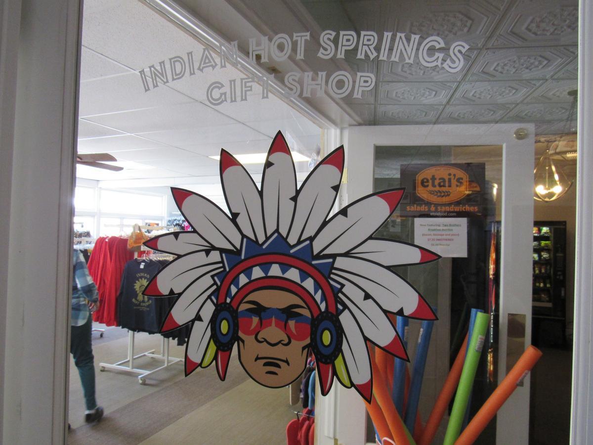Indian Hot Springs Hotel Idaho Springs Bagian luar foto
